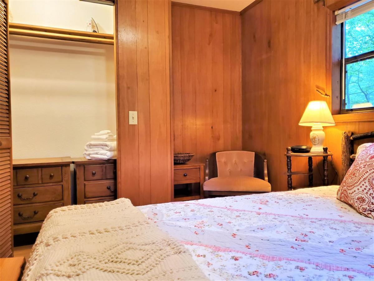 Mountain Laurel Cottage At Hearthstone Cabins And Camping - Pet Friendly Helen Bagian luar foto